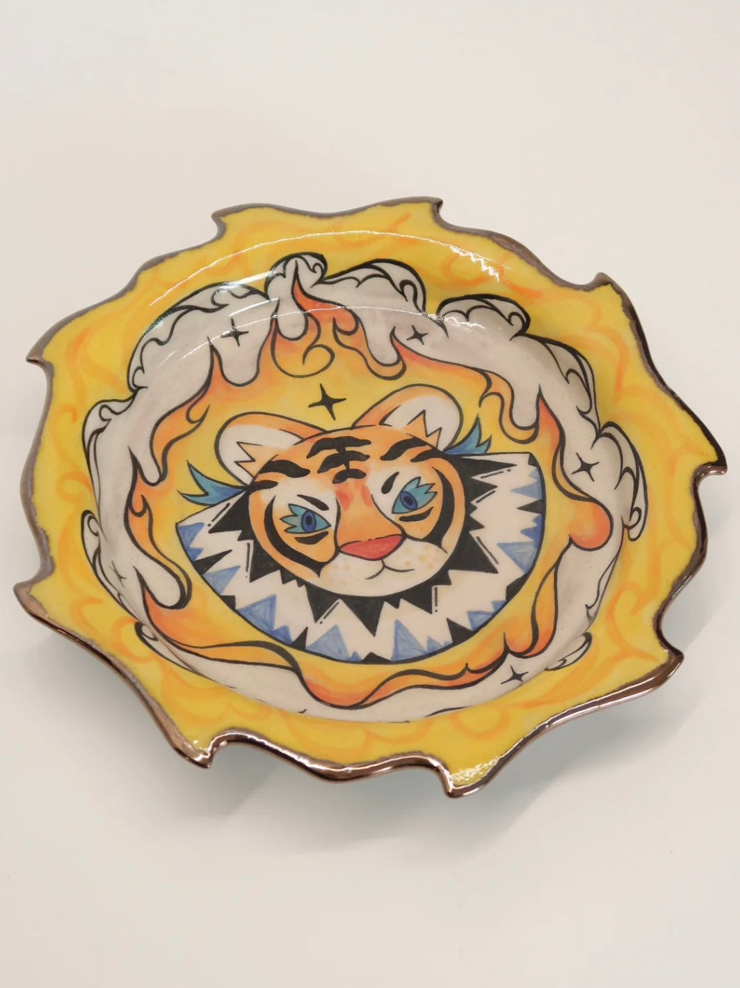 "King of the Forest Tiger" Hand-Painted Ceramic Plate – 8.1’’ Underglaze Art Plate